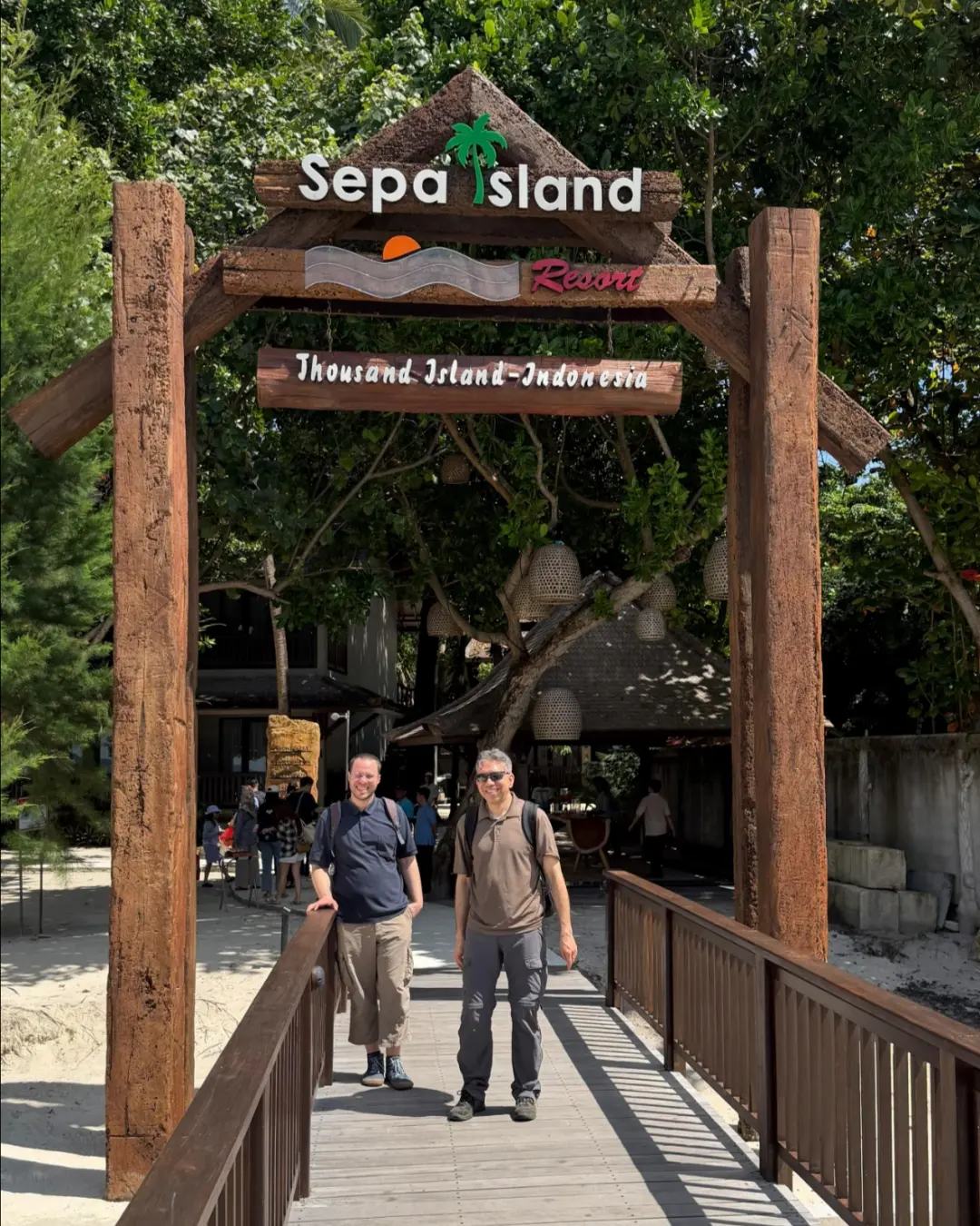 Private trip Pulau Sepa bersama Hepinori Tour dengan suasana eksklusif untuk keluarga dan rombongan.