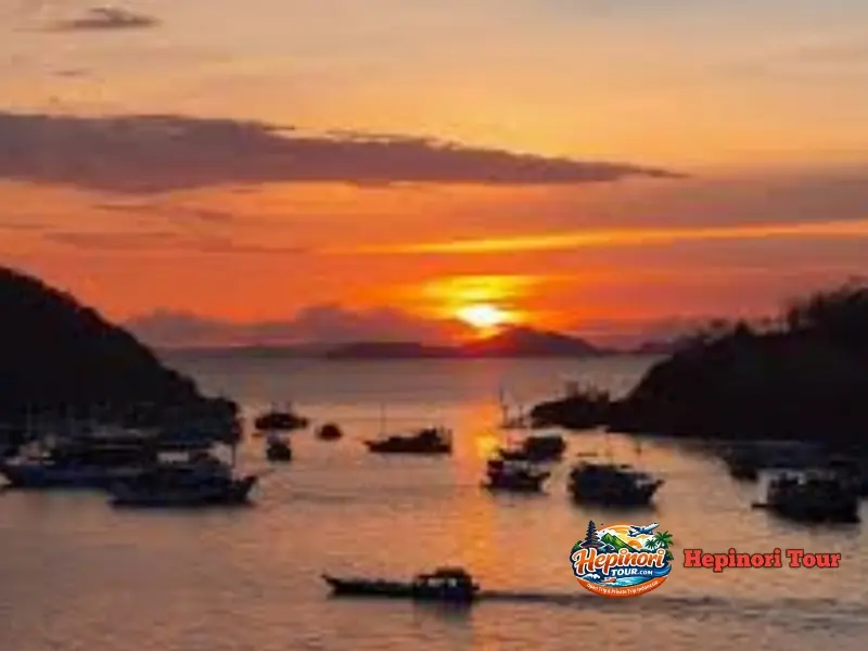 Menikmati Sunset Gunung Anak Krakatau dari Pulau Sebesi Saat Open Trip Anak Krakatau