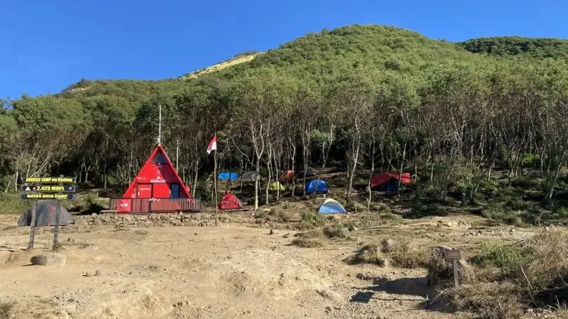 Camping area Open Trip Gunung Sindoro 2 Hari 1 Malam via Kledung