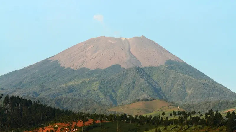 Gunung Slamet via Bambangan